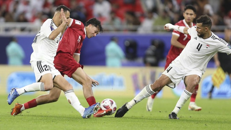 Laga Indonesia melawan Irak dalam lanjutan grup D Piala Asia 2023 di Qatar. (AP Photo/Hussein Sayed)