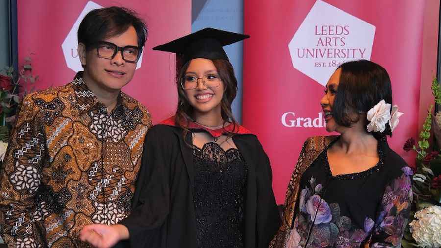 Naja, Putri Armand Maulana dan Dewi Gita