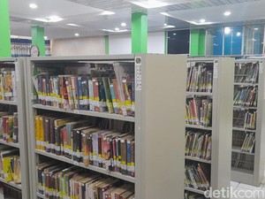 Tingkatkan Literasi Warga, Pemkot Medan Tempel Barcode E-book di Ruang Publik
