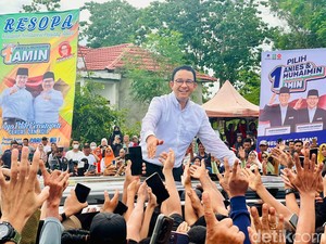 Anies Kampanye di Bone: Uang Bisa Gerakkan Massa, tapi Tak Bikin Semangat