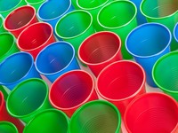 10 Jenis Sampah Plastik yang Paling Lama Terurai, Butuh 6 Abad