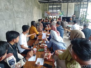 Mengawal Pemilu dari Disrupsi Informasi Era Digital