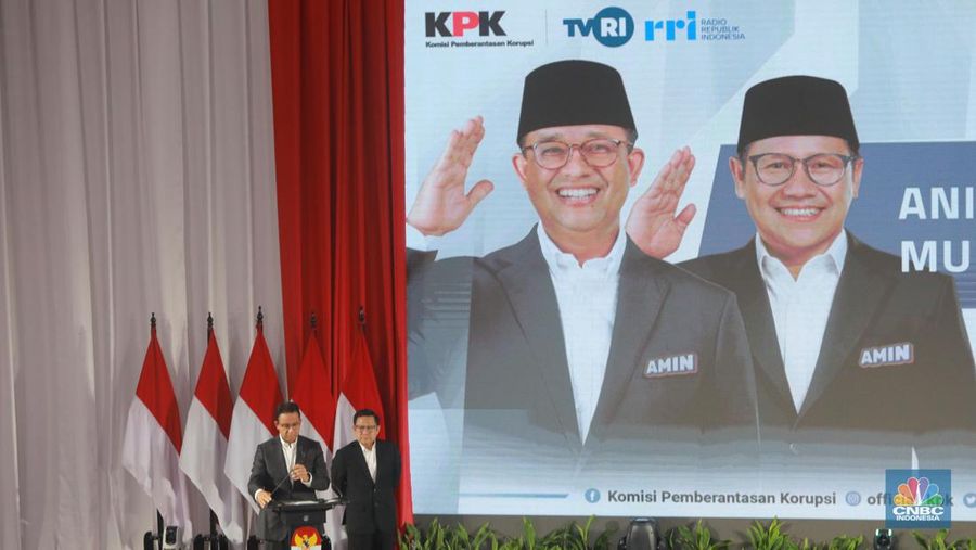 Pasangan Anies Baswedan dan Muhaimin Iskandar dalam Penguatan Antikorupsi bagi calon Presiden dan Calon Wakil Presiden periode 2024 pada Rabu, (17/1/2024). (CNBC Indonesia/Muhammad Sabki)