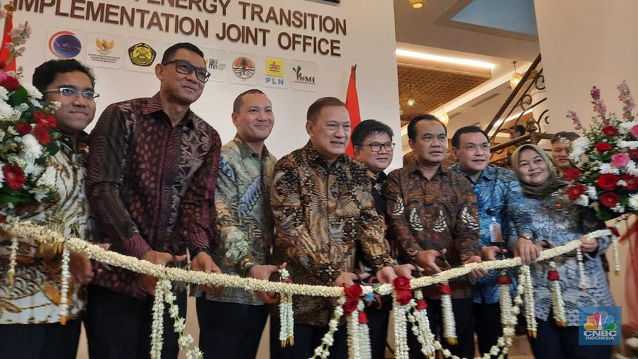 Peresmian Kantor Bersama Satgas Transisi Energi, di Jakarta Selatan, Rabu (17/1/2024). (CNBC Indonesia/Firda Dwi Muliawati)