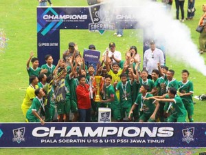 Lengkap! Setelah U-13, Persebaya U-15 Juga Juara Piala Soeratin Jawa Timur