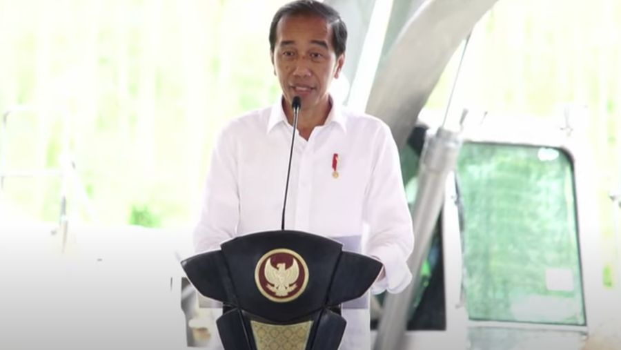 Presiden Joko Widodo saat menghadiri groundbreaking Jambuluwuk Nusantara Hotel di Ibu Kota Nusantara )IKN), Kalimantan Timur, Rabu (17/1/2023). (YouTube/Sekretariat Presiden)