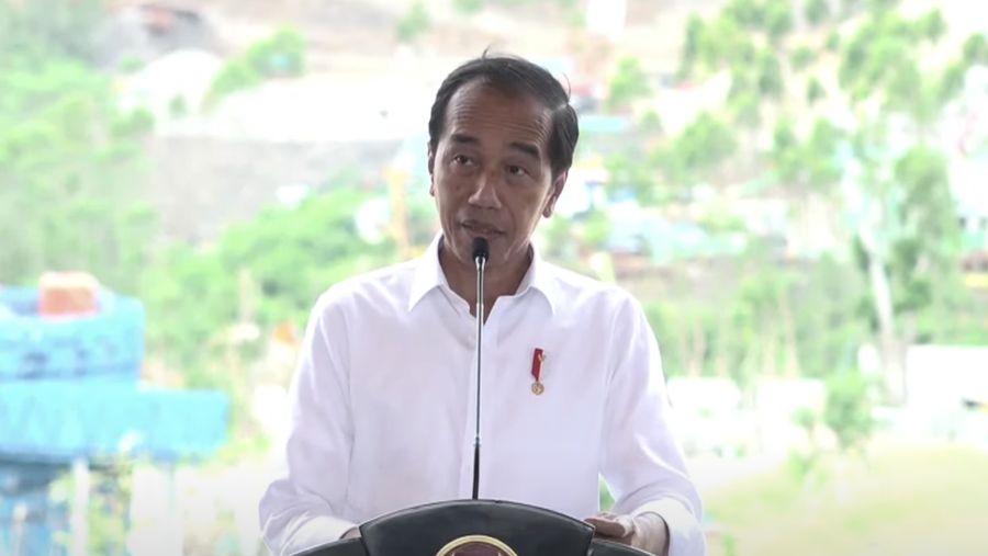 Presiden Joko Widodo saat menghadiri groundbreaking Memorial Park di Ibu Kota Nusantara (IKN), Kalimantan Timur, Rabu (17/1/2023). (YouTube/Sekretariat Presiden)
