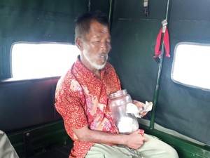 Momen Pengemis Viral Bawa Toples Penuh Uang Diamankan Satpol PP