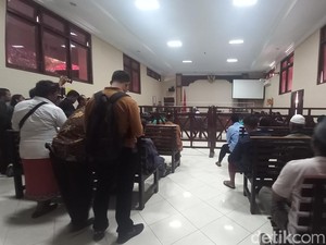2 Terdakwa Kasus Penodaan Nyepi di Buleleng Jalani Sidang Perdana