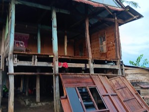 5 Rumah di Bone Rusak Diterjang Angin Puting Beliung