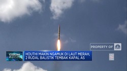 Video: Houthi Ngamuk di Laut Merah, Kapal AS Ditembak
