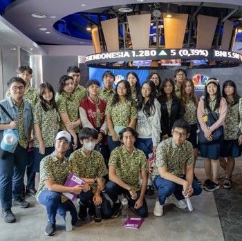 Potret Company Tour Sekolah Perkumpulan Mandiri ke Investasiku