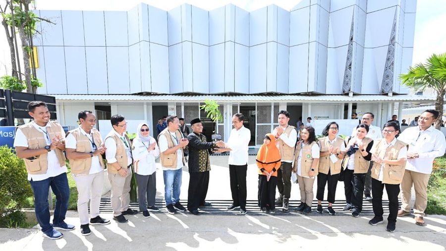 Jokowi luncurkan Nusantara Green Pesantren
