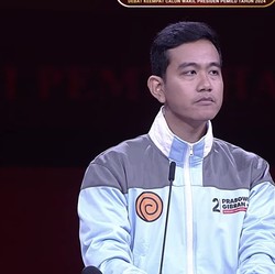 Naruto Viral di Medsos, Netizen Salah Fokus Jaket Gibran