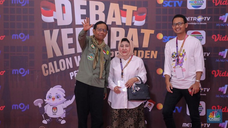 Ganjar Pranowo tiba di JCC Senayan, Jakarta, Minggu (21/1/2024). (CNBC Indonesia/Faisal Rahman)