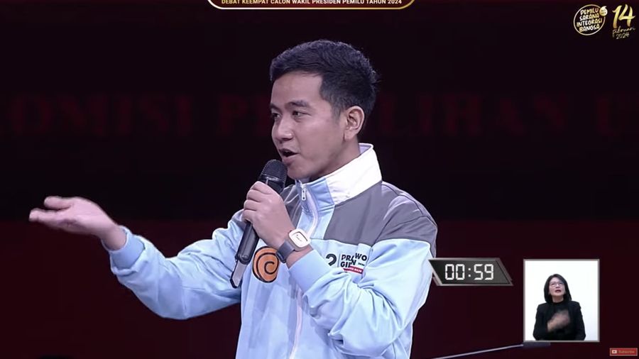 Cawapres nomor urut dua Gibran Rakabuming Raka menyampaikan gagasanya saat debat calon wakil presiden Pemilu 2024 di JCC, Jakarta, Minggu, (21/1/2024). (Tangkapan Layar Youtube KPU RI)