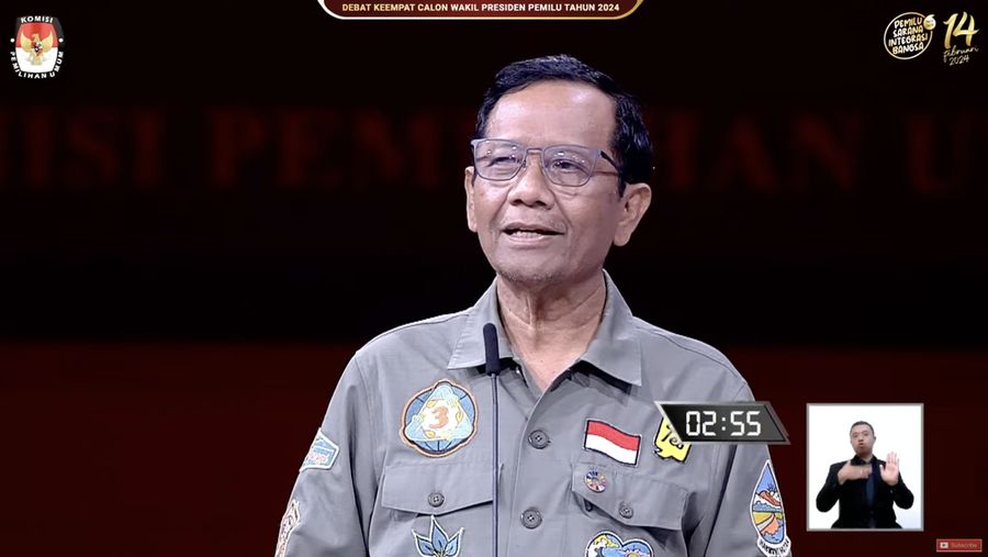 Cawapres nomor urut tiga Mahfud MD menyampaikan gagasanya saat debat calon wakil presiden Pemilu 2024 di JCC, Jakarta, Minggu, (21/1/2023). (Tangkapan layar KPU RI)
