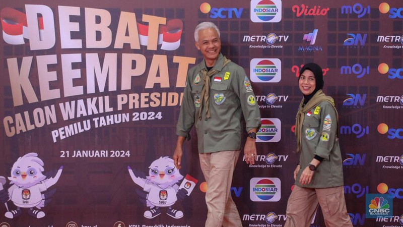 Pasangan Capres-Cawapres Anies Baswedan dan Muhaimin Iskandar tiba di JCC Senayan, Jakarta, Minggu (21/1/2024). (CNBC Indonesia/Faisal Rahman)
