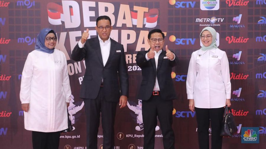 Pasangan Capres-Cawapres Anies Baswedan dan Muhaimin Iskandar tiba di JCC Senayan, Jakarta, Minggu (21/1/2024). (CNBC Indonesia/Faisal Rahman)
