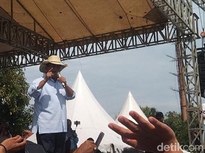 Sapa Warga Majalengka Bareng Maruarar, Prabowo Bicara Demokrasi
