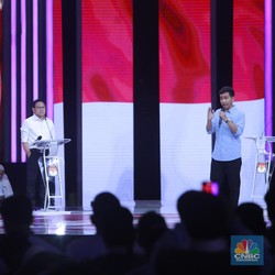 Gibran Ngomong Pentahelix, Netizen Bingung Google Dulu