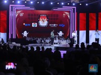 Seru! Pendukung Anies-Prabowo-Ganjar Adu Yel-Yel saat Debat Cawapres