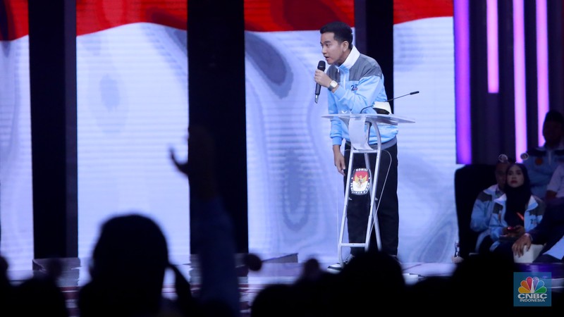 Cawapres no 2 Gibran Rakabuming Raka. (CNBC Indonesia/Muhamad Sabki)