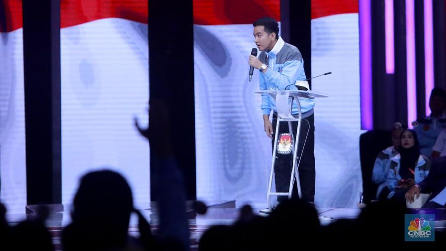 Cawapres no 2 Gibran Rakabuming Raka. (CNBC Indonesia/Muhamad Sabki)