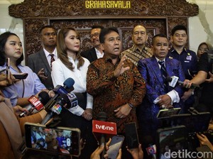 Hotman Paris Sebut Jokowi Marah Soal Pajak Hiburan 40%