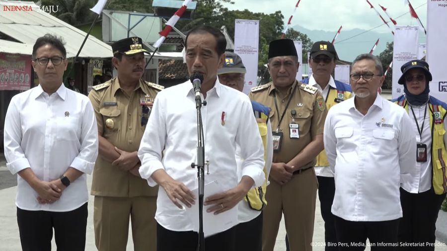 Presiden Jokowi Resmikan Inpres Jalan Daerah Ruas Muntilan-Keningar, Magelang, 22 Januari 2024. (Tangkapan Layar Youtube)