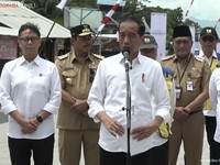 Jokowi Resmikan Jalan Beton Akses Evakuasi Gunung Merapi