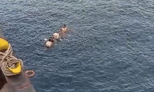 Keajaiban Kala 3 Sekawan Terombang-ambing di Lautan