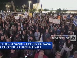 Video: Keluarga Sandera Berunjuk Rasa di Depan Kediaman PM Israel