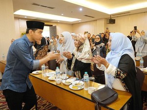 Gibran Dengar Masukan soal Ponpes-KIS dari Nyai & Ning Se-Nusantara