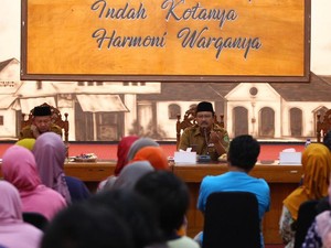 Gus Ipul Batalkan Portal Parkir Otomatis di Pasar Kebonagung Kota Pasuruan