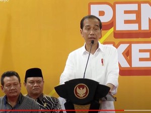 Jokowi Curhat ke Petani, Jadi Pemerintah Maju-Mundur Dimarahi