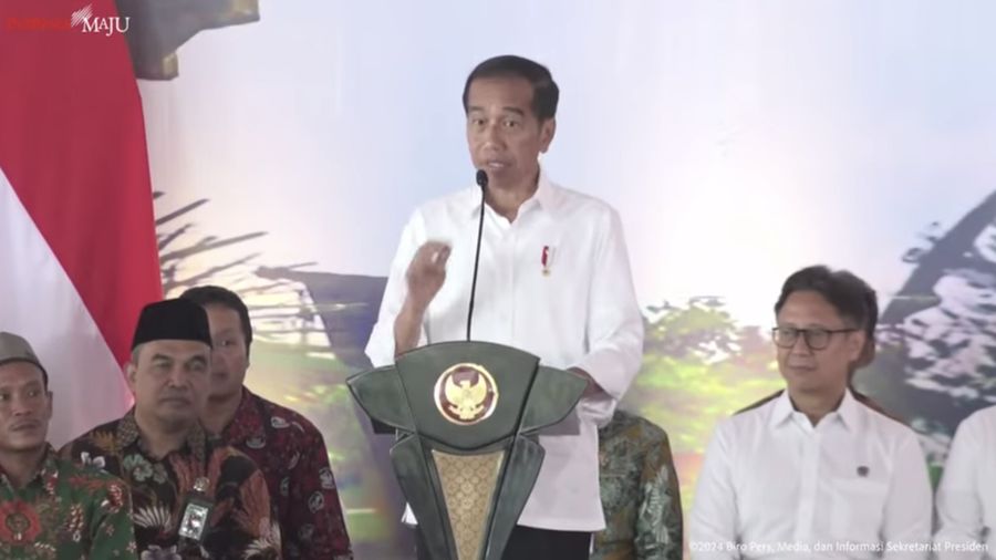Presiden Jokowi Serahkan Sertipikat Tanah untuk Rakyat, Grobogan, 23 Januari 2024