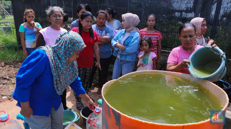 Warga beraktivitas di Kampung Susun Bayam (KSB), Jakarta Utara, Selasa (23/1/2024). (CNBC Indonesia/Faisal Rahman) Warga beraktivitas di Kampung Susun Bayam (KSB), Jakarta Utara, Selasa (23/1/2024). (CNBC Indonesia/Faisal Rahman)