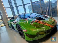 Top! Oli Made In Indonesia Digunakan Supercar Lamborghini