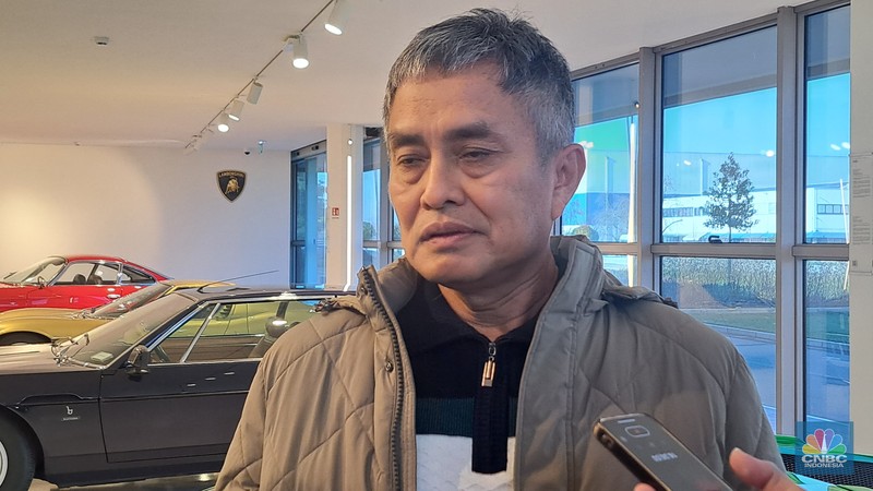 Deretan mobil yang diproduksi Ferrucio Lamborghini dipamerkan di Museum Lamborghini di Bologna Italia. CNBC Indonesia berkesempatan mengunjungi Museum tersebut bersama Pertamina Lubricants yang bekerja sama memasok oli Fastron untuk divisi balap Lamborghini Squadra Corse. Deretan mobil yang diproduksi Ferrucio Lamborghini dipamerkan di Museum Lamborghini di Bologna Italia. CNBC Indonesia berkesempatan mengunjungi Museum tersebut bersama Pertamina Lubricants yang bekerja sama memasok oli Fastron untuk divisi balap Lamborghini Squadra Corse. (CNBC Indonesia/Leon Saragi)