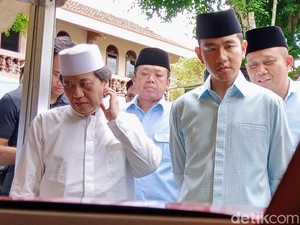 Ke Ponpes Kebumen, Gibran Minta Program Dana Abadi Pesantren Dikawal