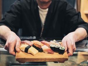 Chef Sushi Ungkap 6 Tanda Kualitas Sushi di Restoran Buruk