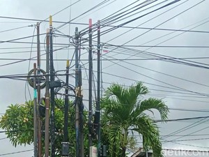 Tiang Provider Menjamur di Karangasem, Baru 4 yang Kantongi Izin