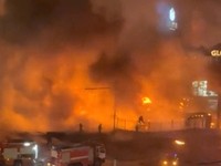 Detik-Detik Ledakan Dahsyat Truk Gas 60 Ton di Mongolia, 6 Orang Tewas