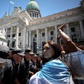 Permintaan Bitcoin Pecah Rekor di Argentina, Peso Ditinggalkan?