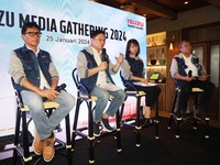 Kendaraan Komersial Meredup, Pelaku Otomotif Tetap Optimis