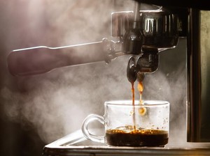 Kopi Hitam Dead Eye Vs Black Eye, Apa Bedanya?