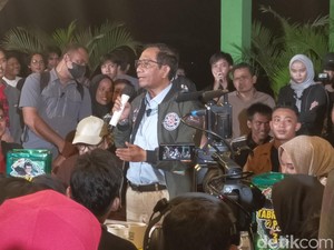Mahfud Md Bantah Isu Bertemu Jokowi Bahas Mundur dari Menko Polhukam