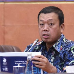 Nusron Hormati Mahfud yang Mau Mundur dari Kabinet Jokowi