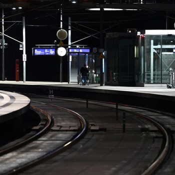 Potret Lumpuhnya Stasiun Jerman, Ancaman Besar Ekonomi Negeri